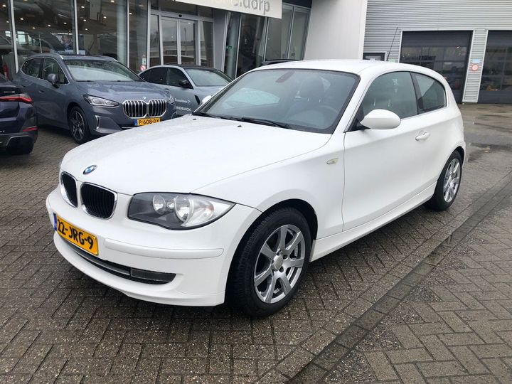 BMW 1-SERIE 2009 wbauk31050vm32255