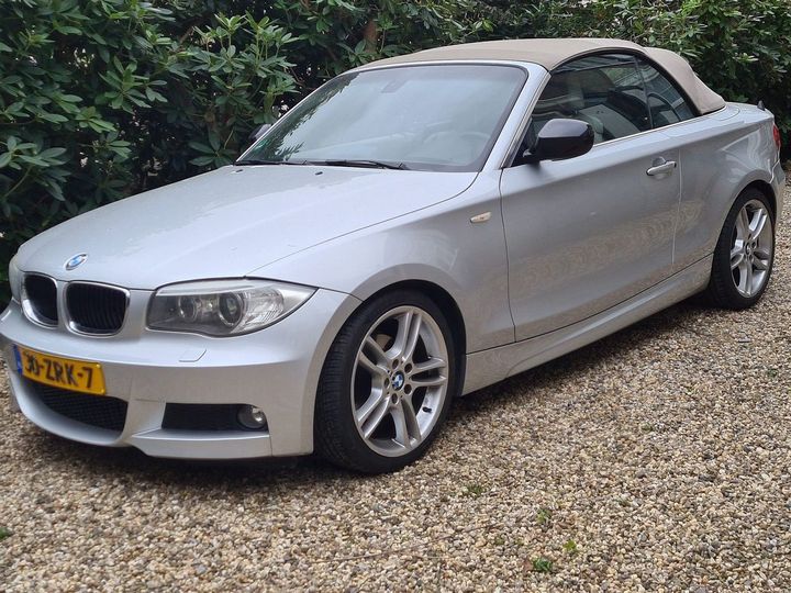 BMW 1-SERIE CABRIO 2013 wbaum11080vp58260