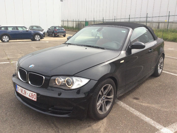 BMW 1 SERIES CABRIOLET 2008 wbaum71000vh70652