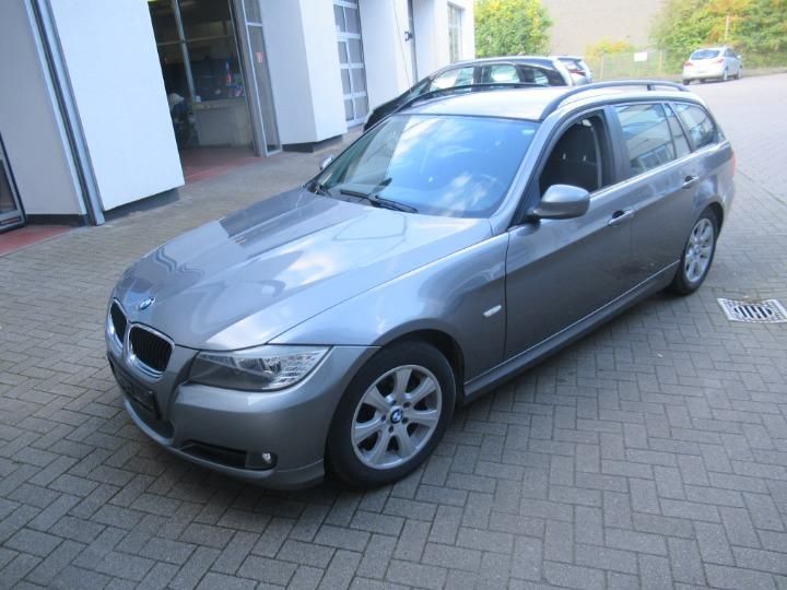 BMW 3 SERIES TOURING 2009 wbaus31030a530272