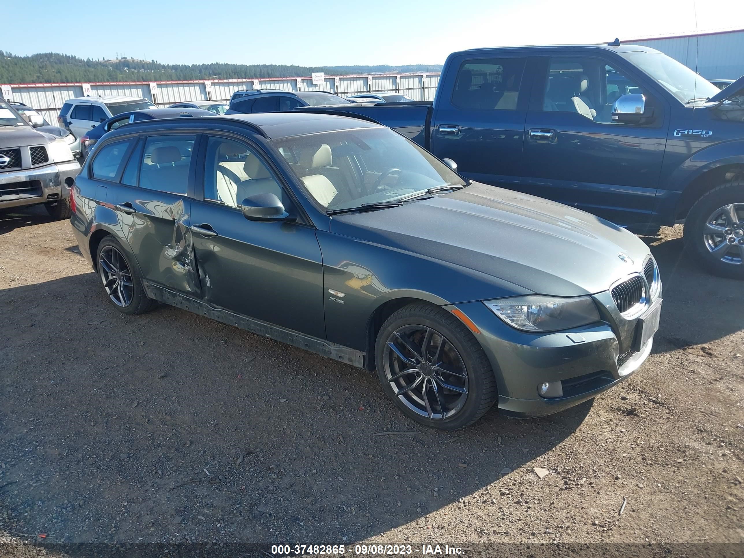 BMW 3ER 2012 wbauu3c58ca543557