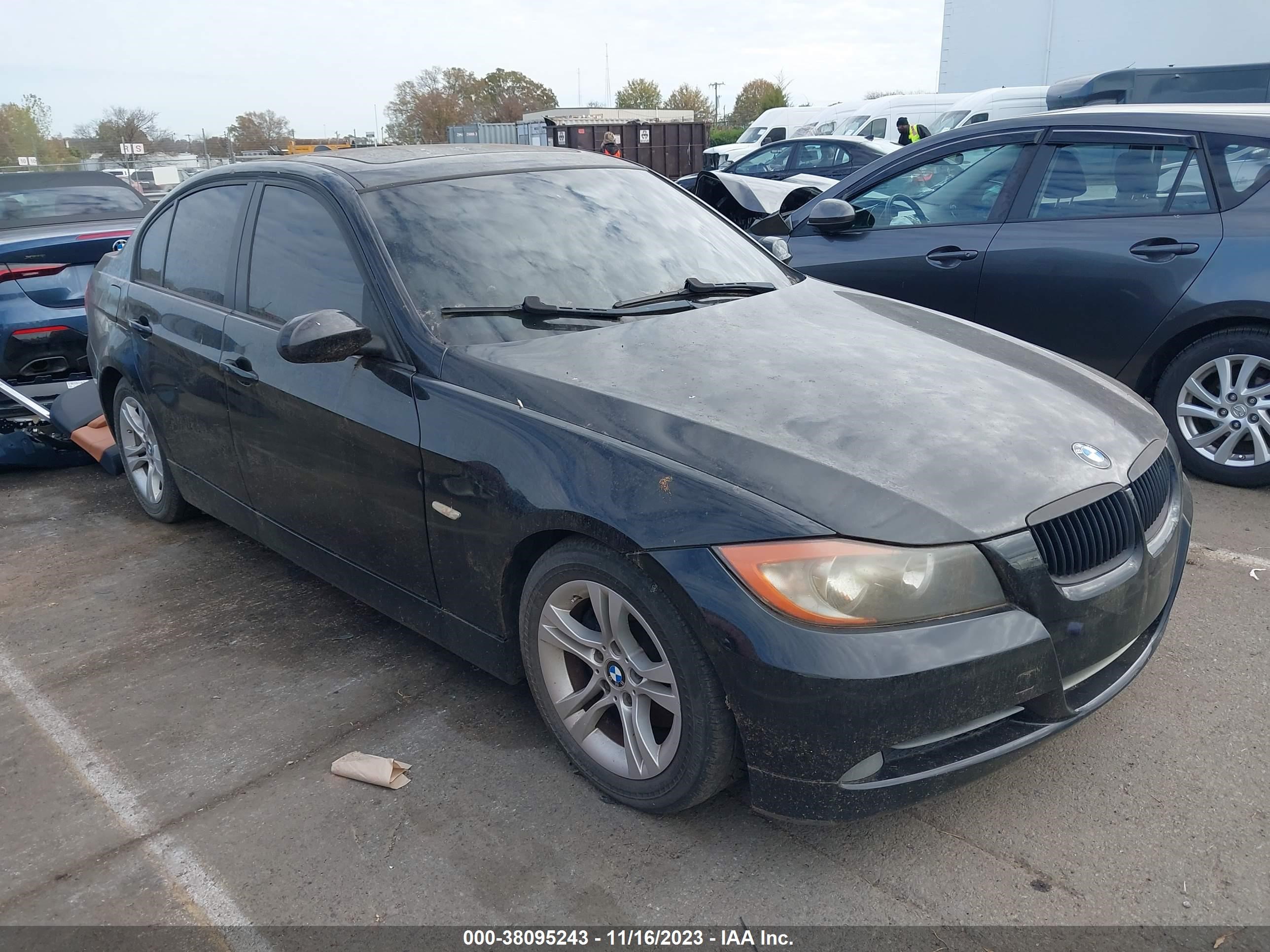 BMW 3ER 2008 wbava33548kx89472