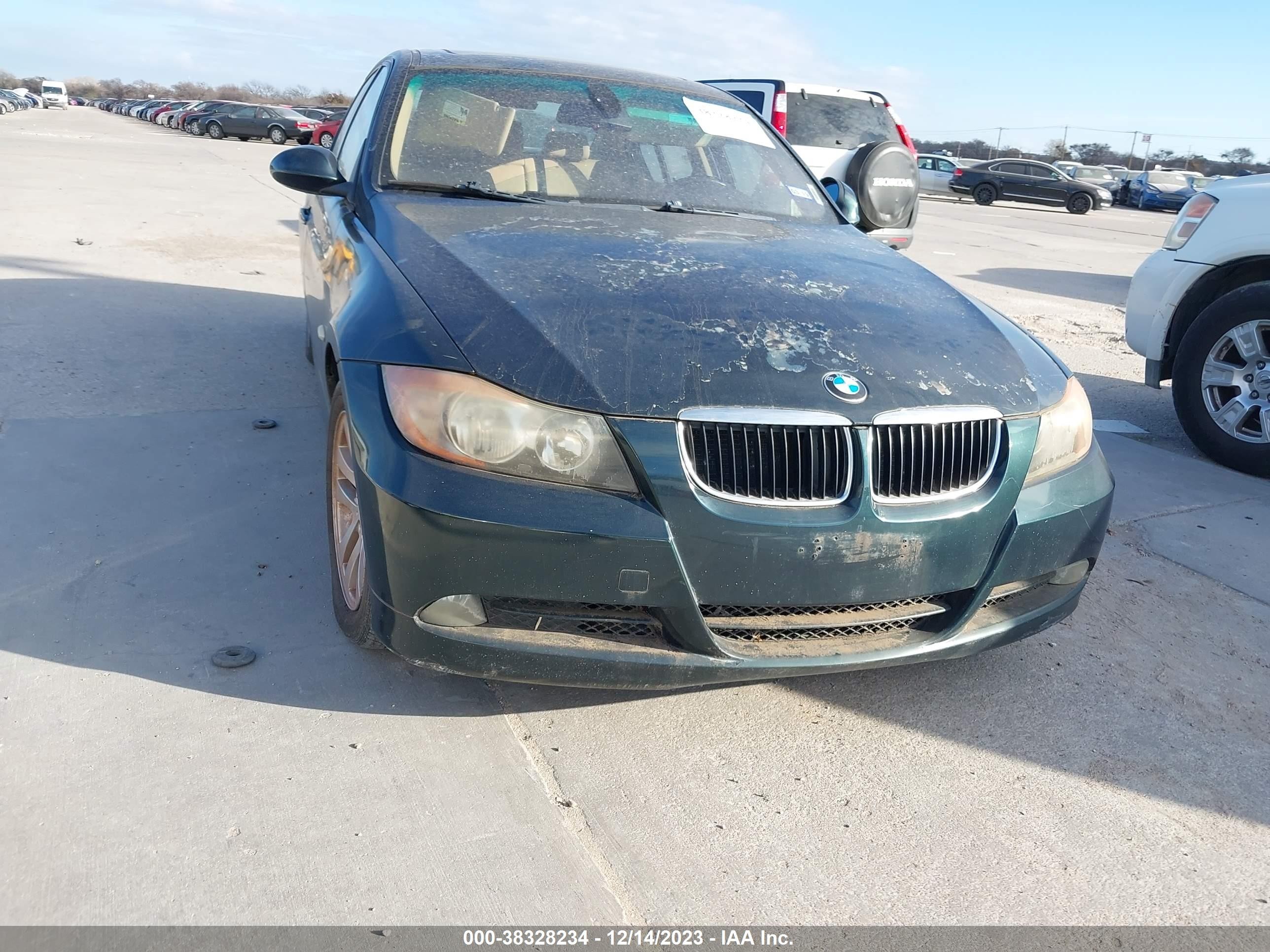 BMW 3ER 2007 wbava33557kx76874