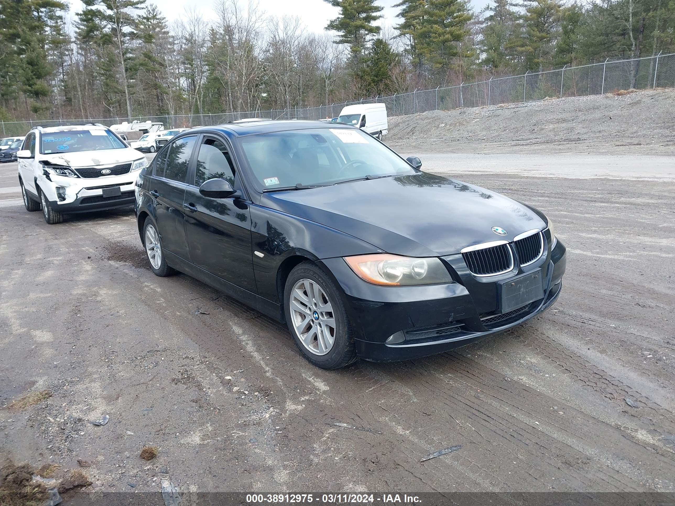 BMW 3 SERIES 2007 wbava33557kx80004