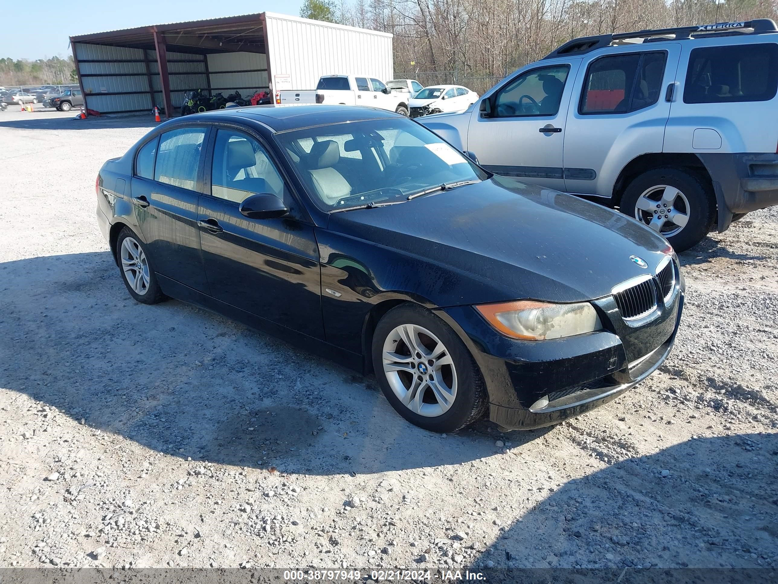 BMW 3ER 2008 wbava37508nl47135