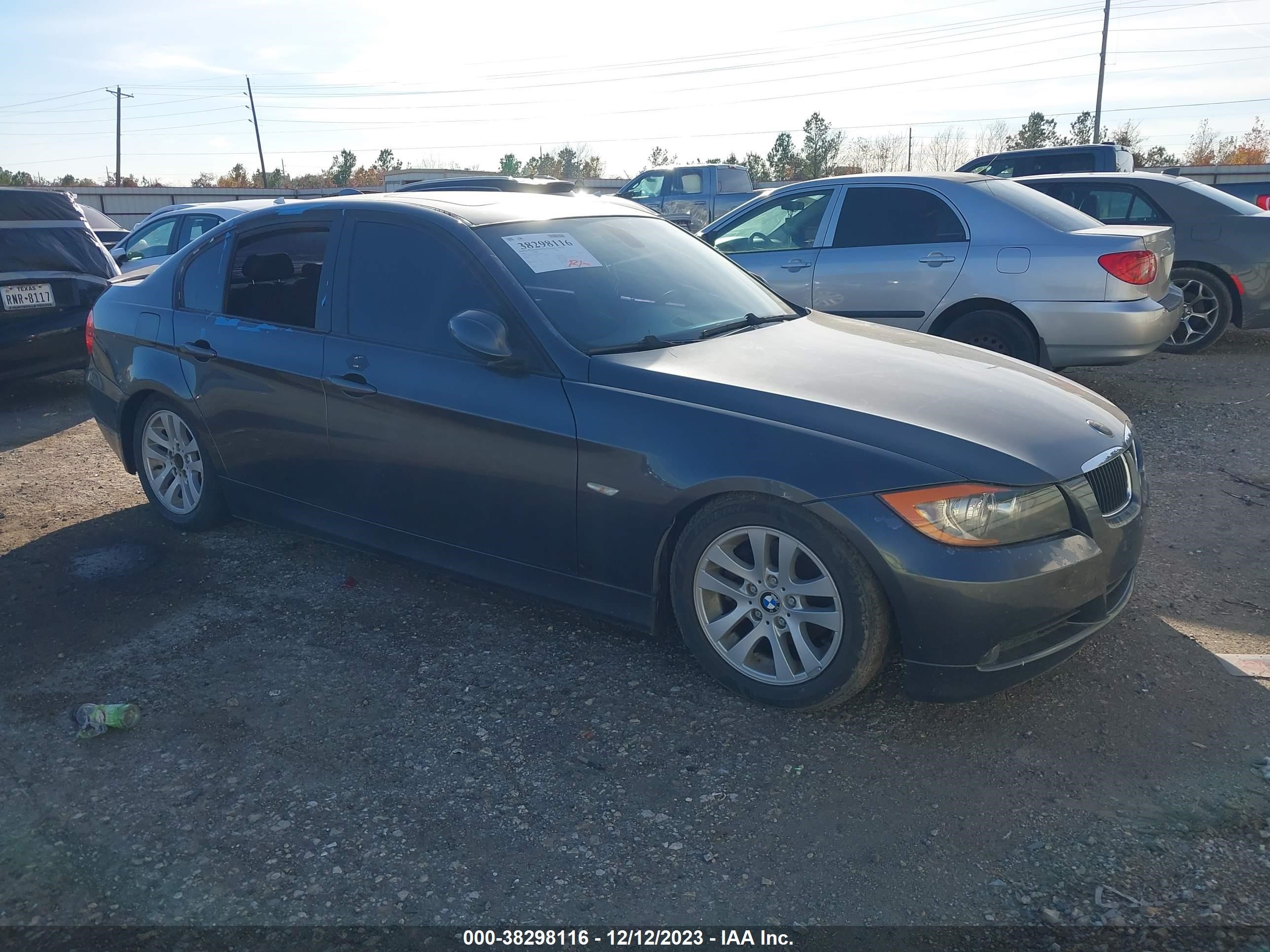 BMW 3ER 2007 wbava37537nl10904