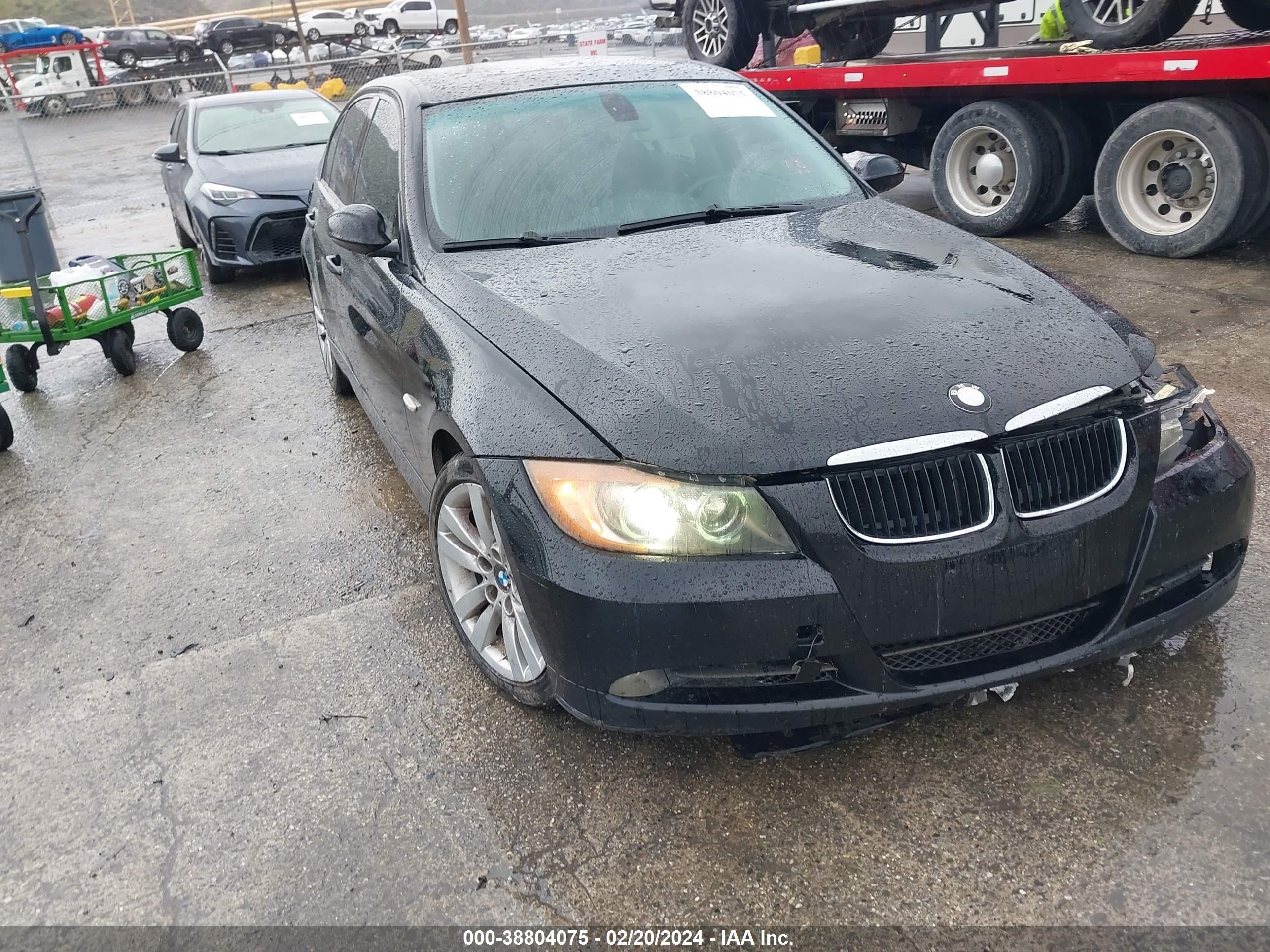 BMW 3ER 2006 wbavb13516pt18672