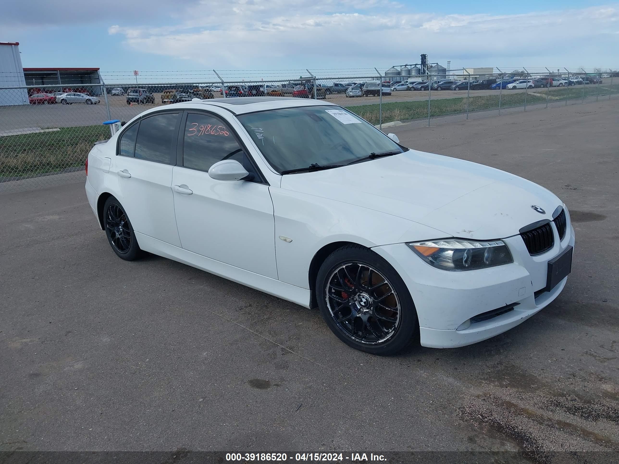 BMW 3ER 2006 wbavb13516pt24780