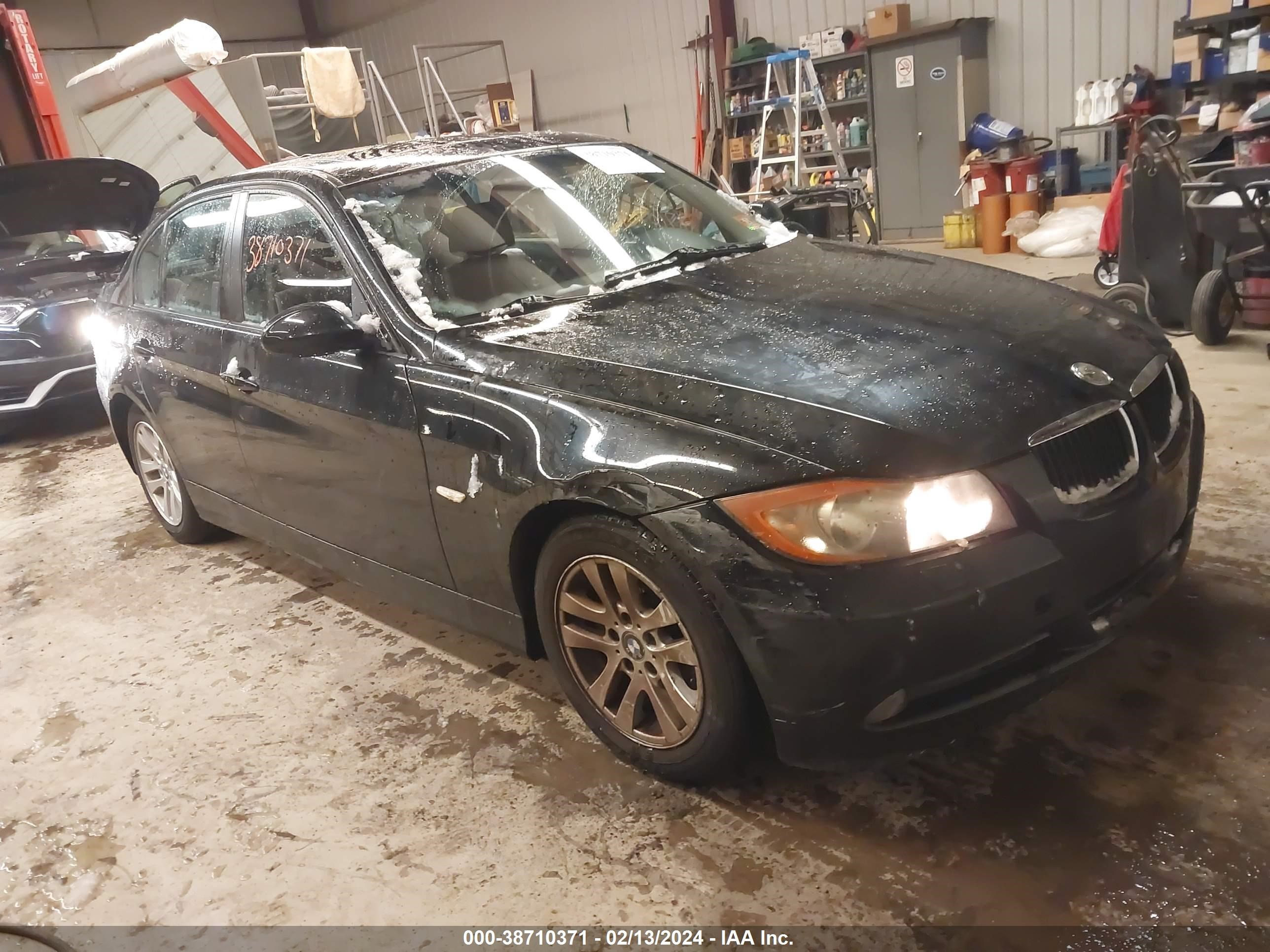 BMW 3ER 2006 wbavb13526pt20298