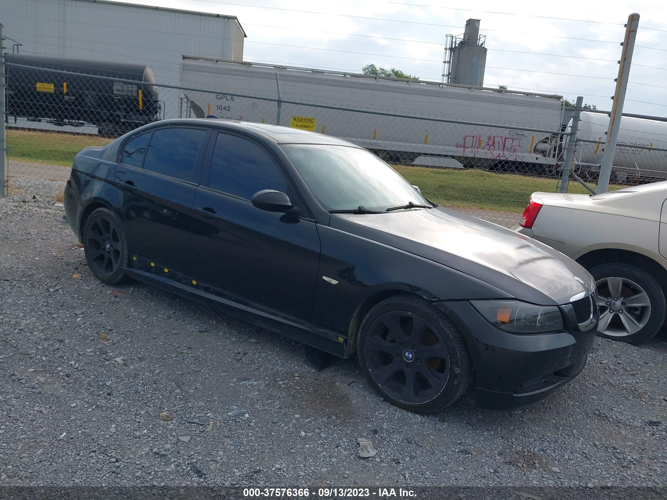 BMW 3ER 2006 wbavb13546pt25020