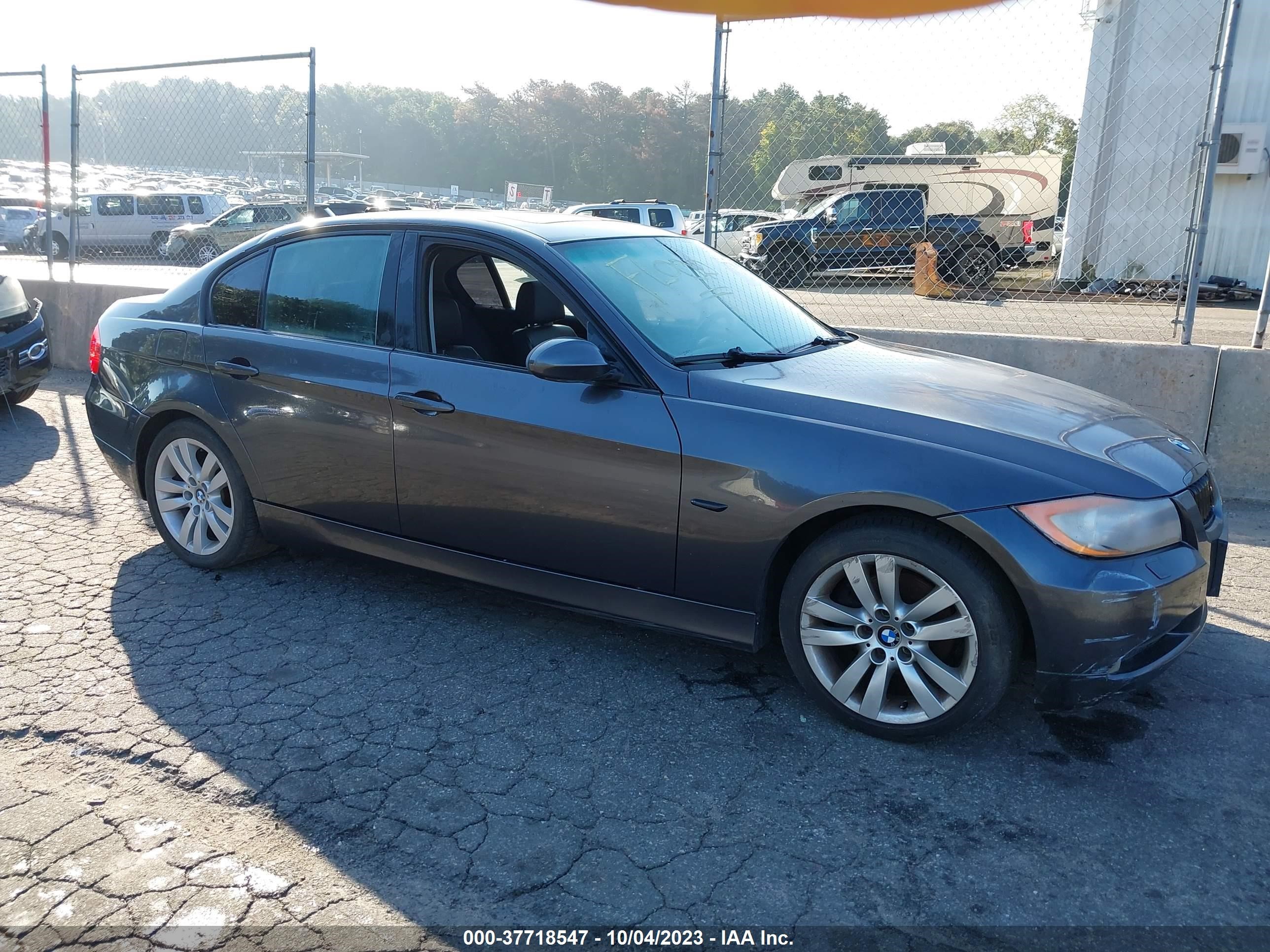 BMW 3ER 2006 wbavb13556kr58428