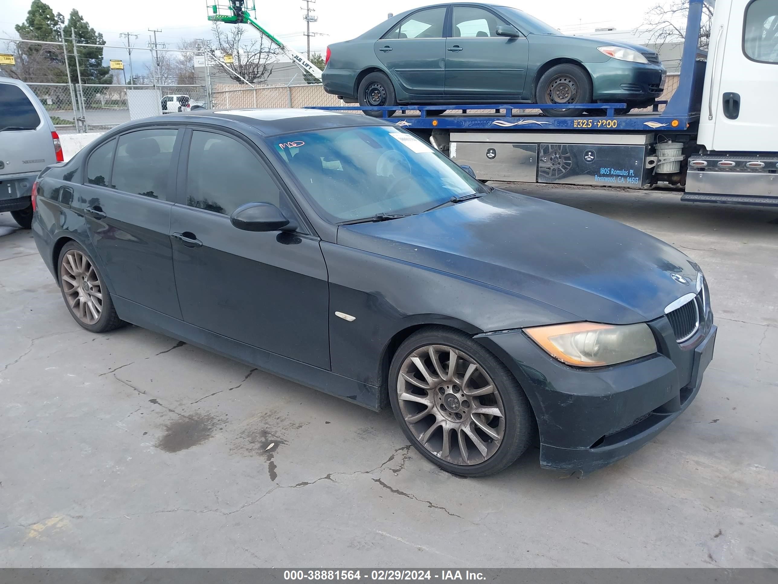 BMW 3ER 2006 wbavb13556pt15841