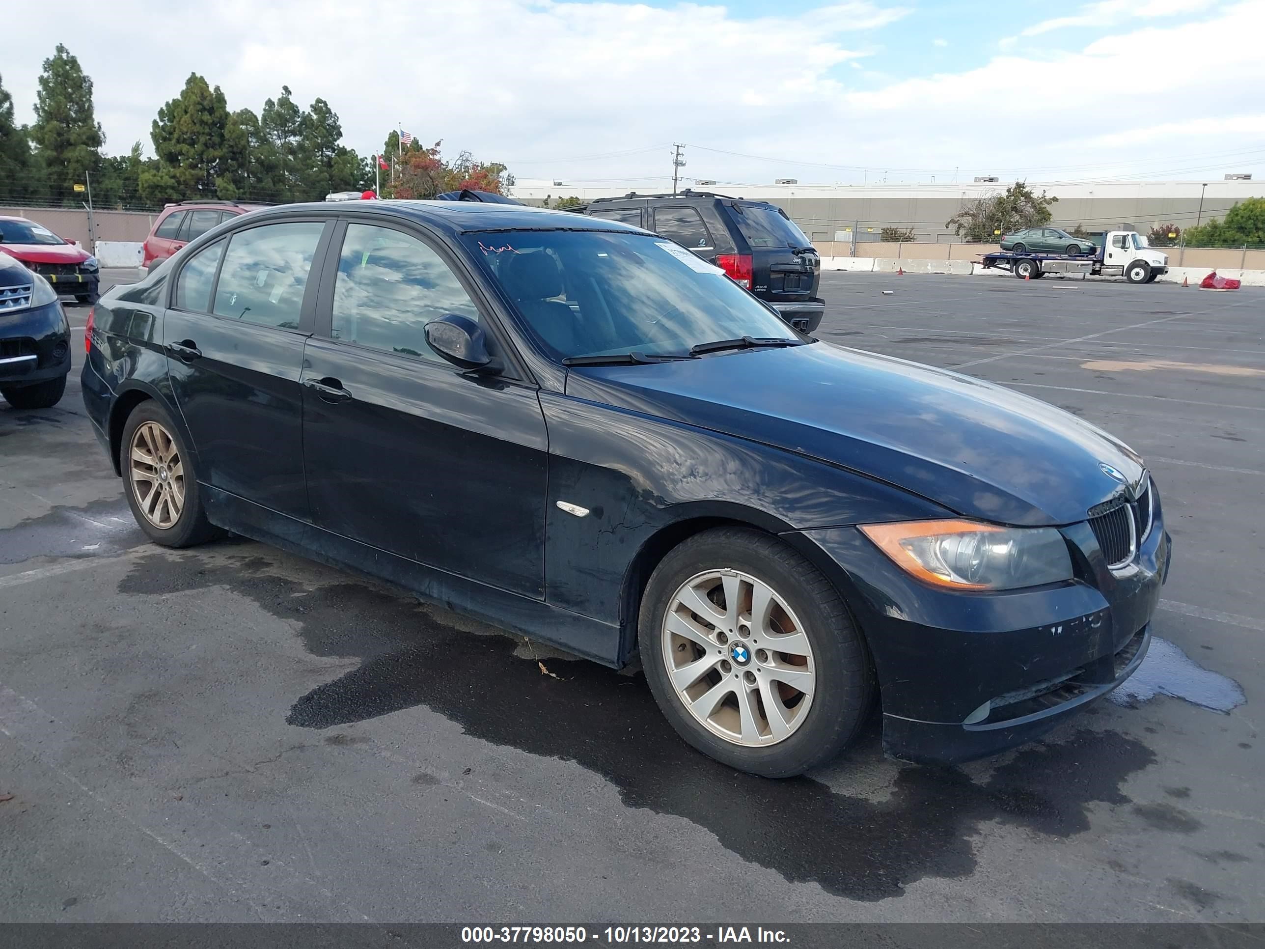 BMW 3ER 2006 wbavb13566kr58566