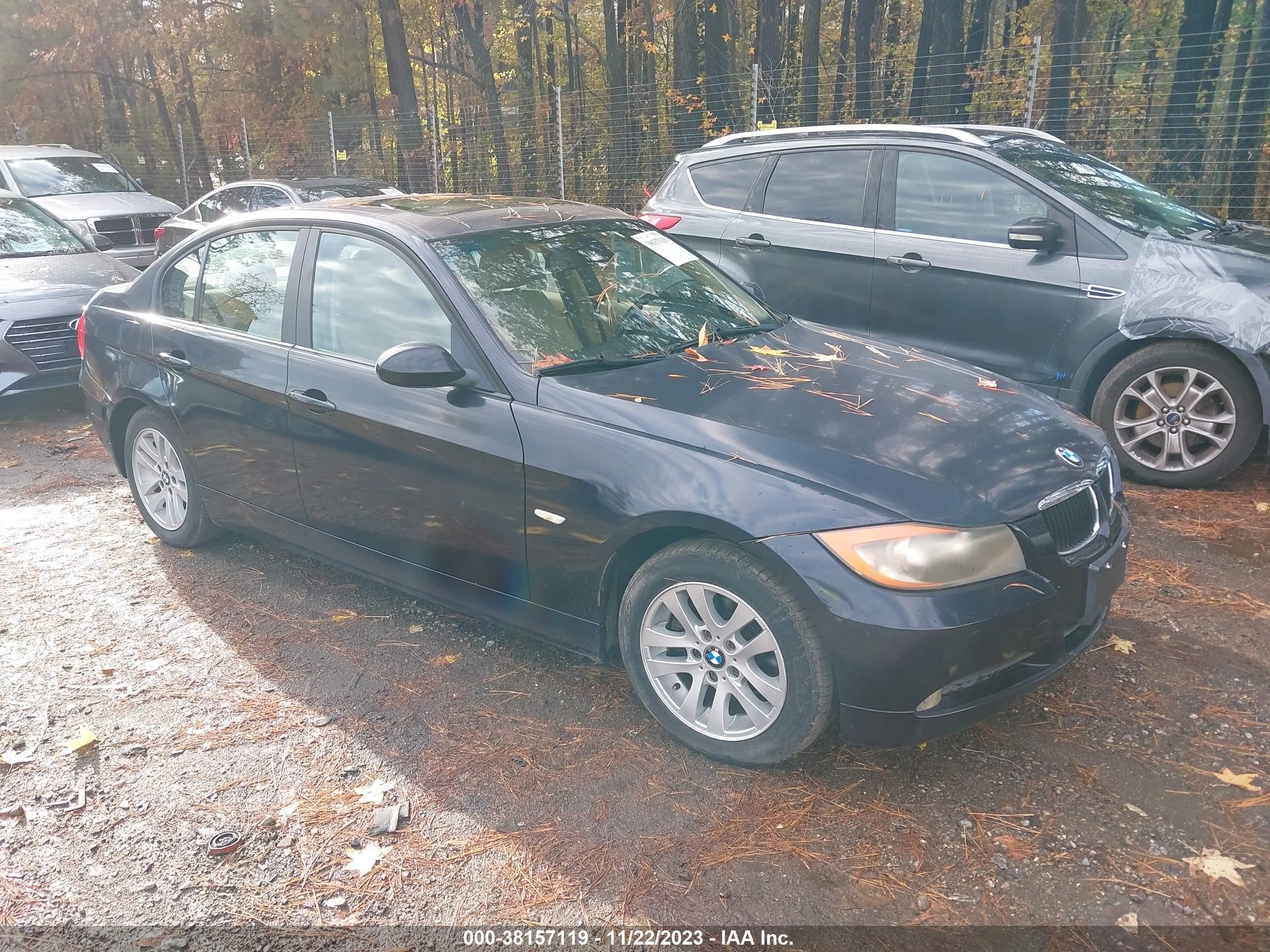 BMW 3ER 2006 wbavb13566pt10213