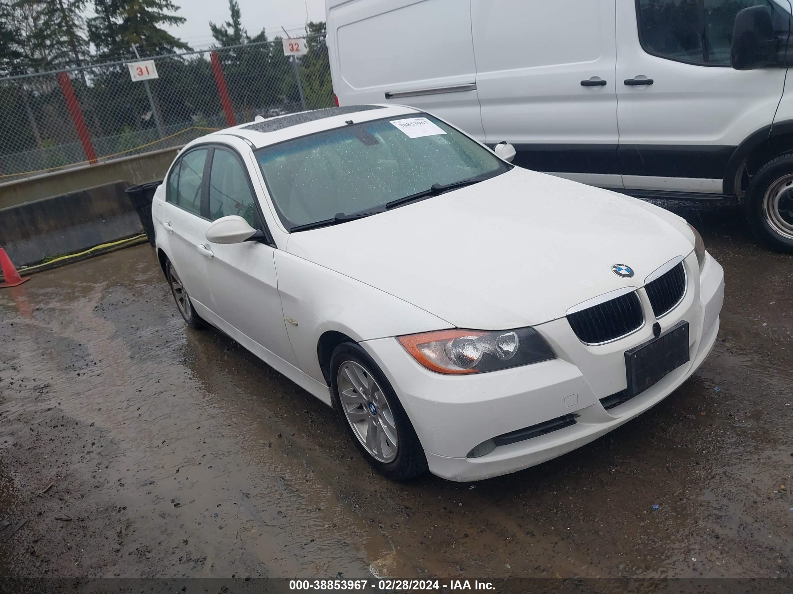 BMW 3ER 2006 wbavb13576pt17736