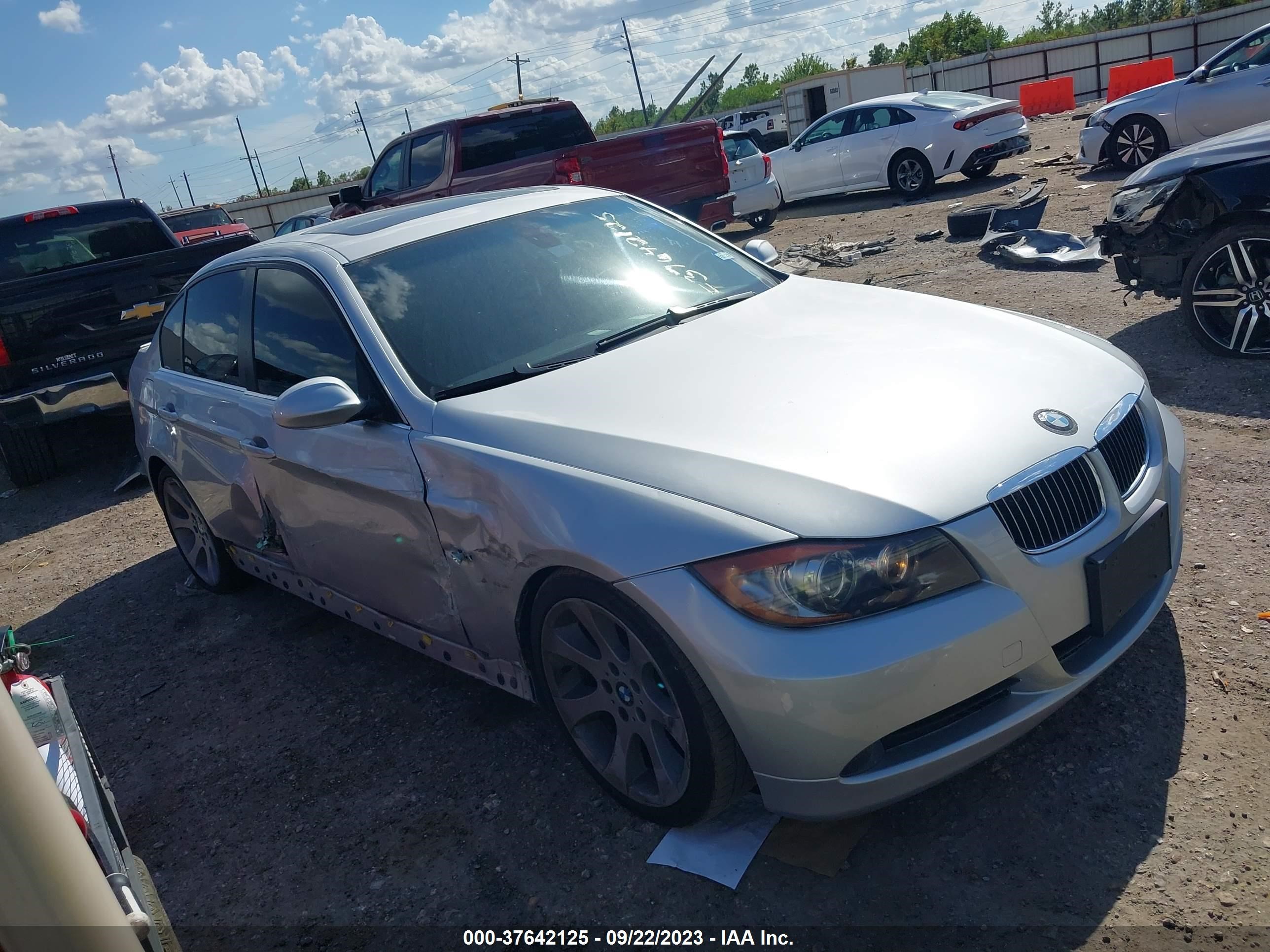 BMW 3ER 2006 wbavb33556ps16559