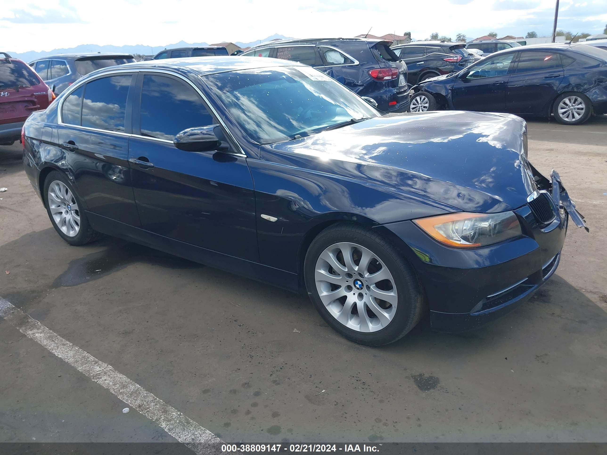 BMW 3ER 2008 wbavb77548nm05137