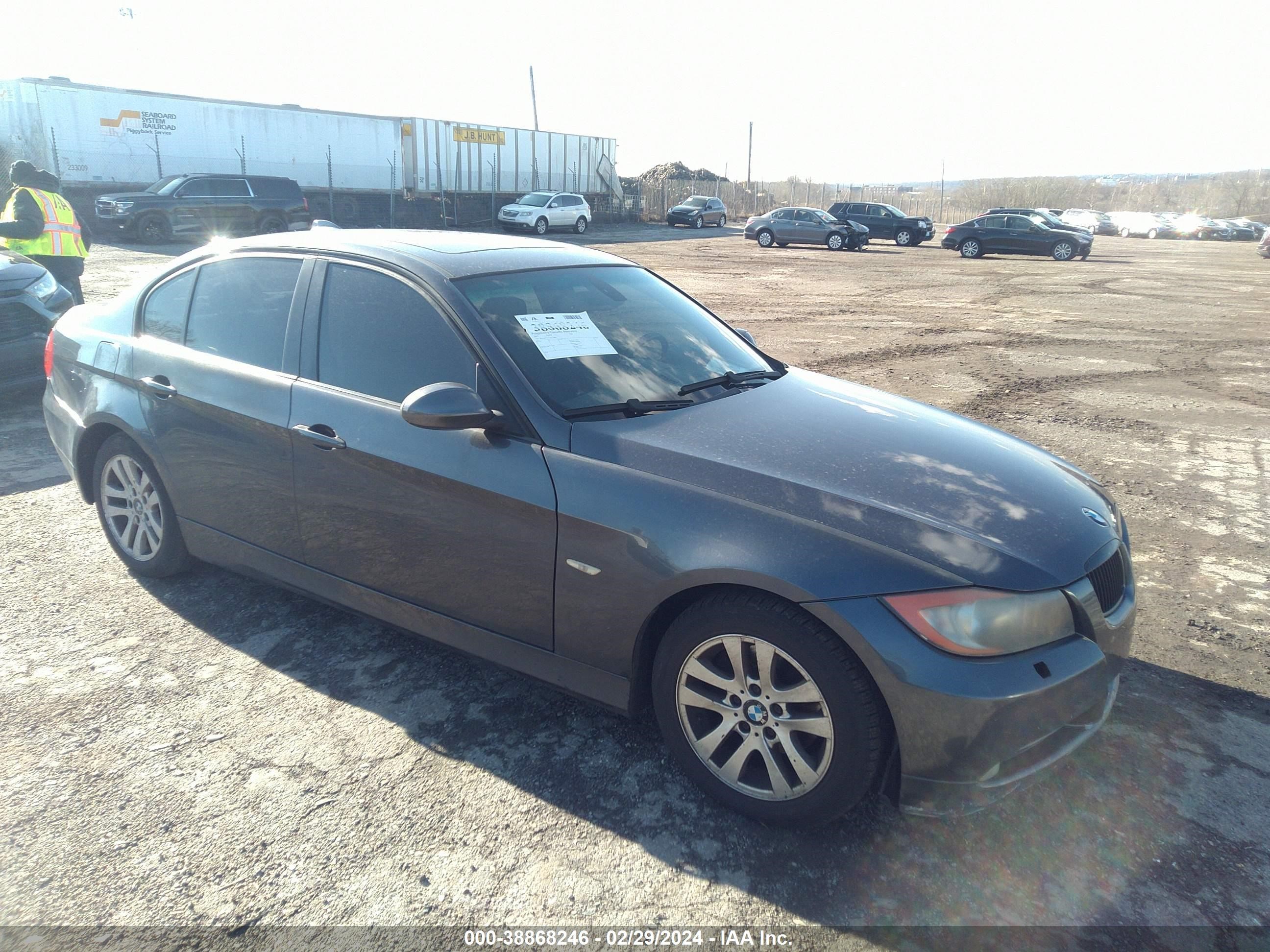 BMW 3ER 2007 wbavc73537kp34804