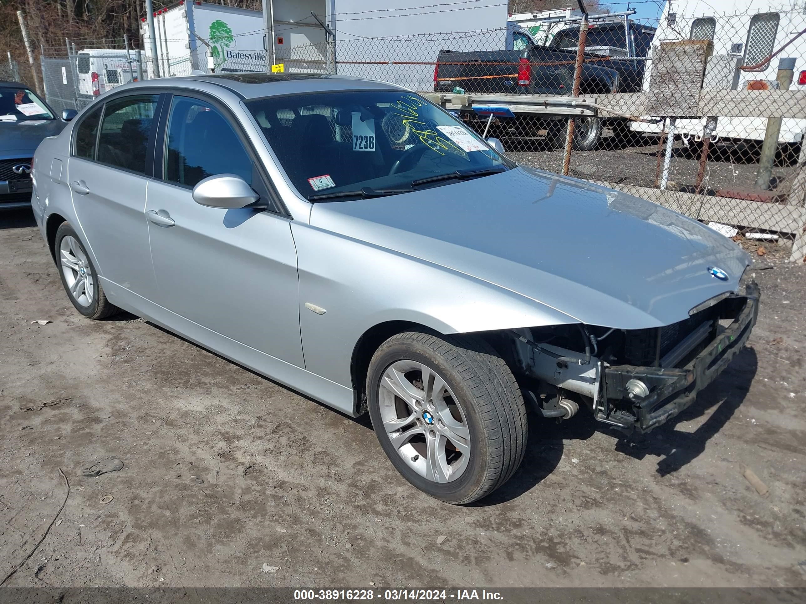 BMW 3ER 2008 wbavc73558kx92298