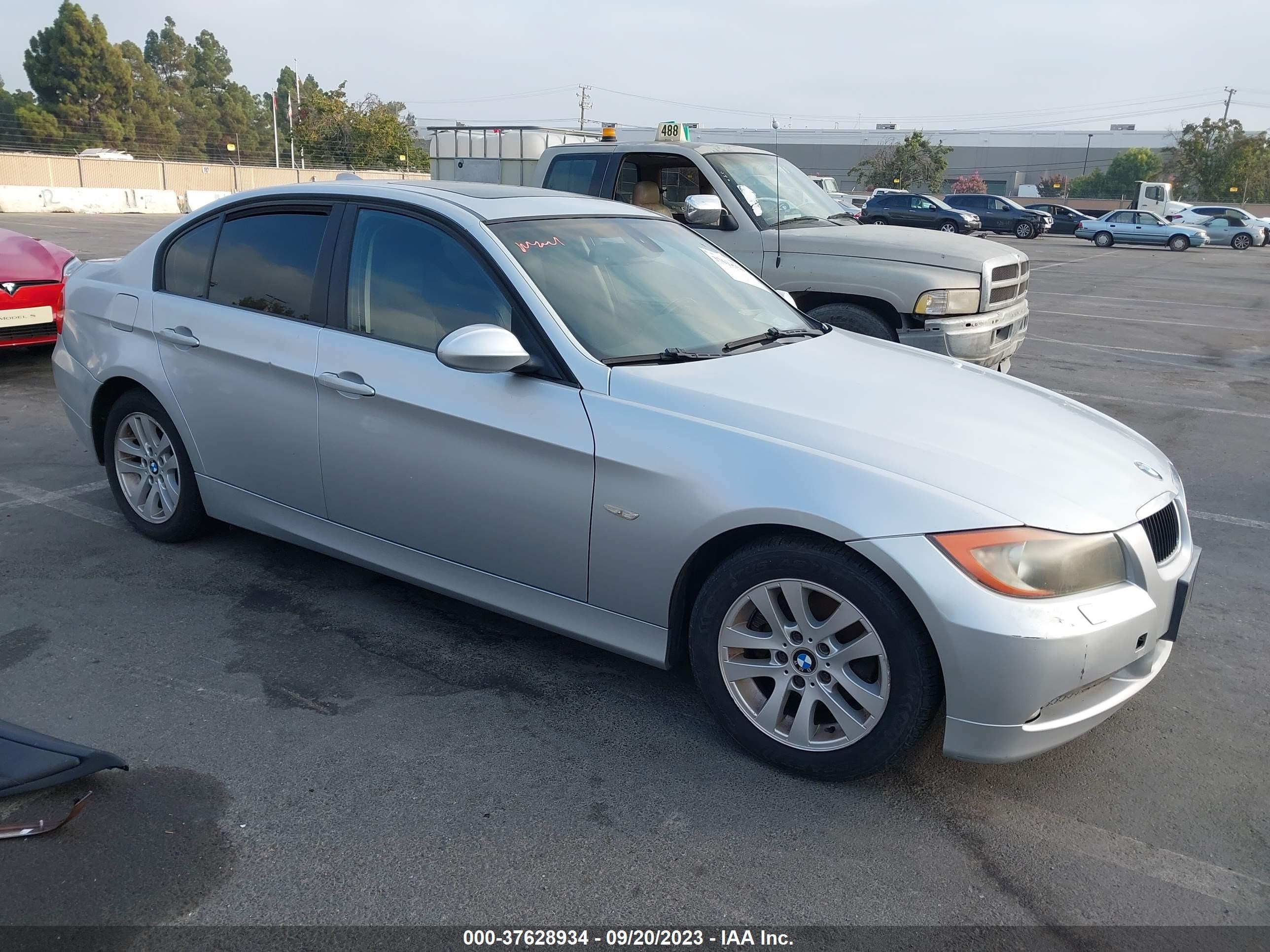 BMW 3ER 2007 wbavc73567kp33999