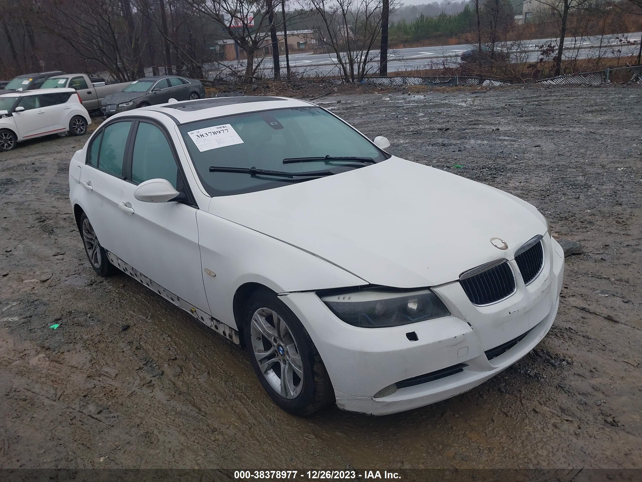 BMW 3ER 2008 wbavc73568kp38167