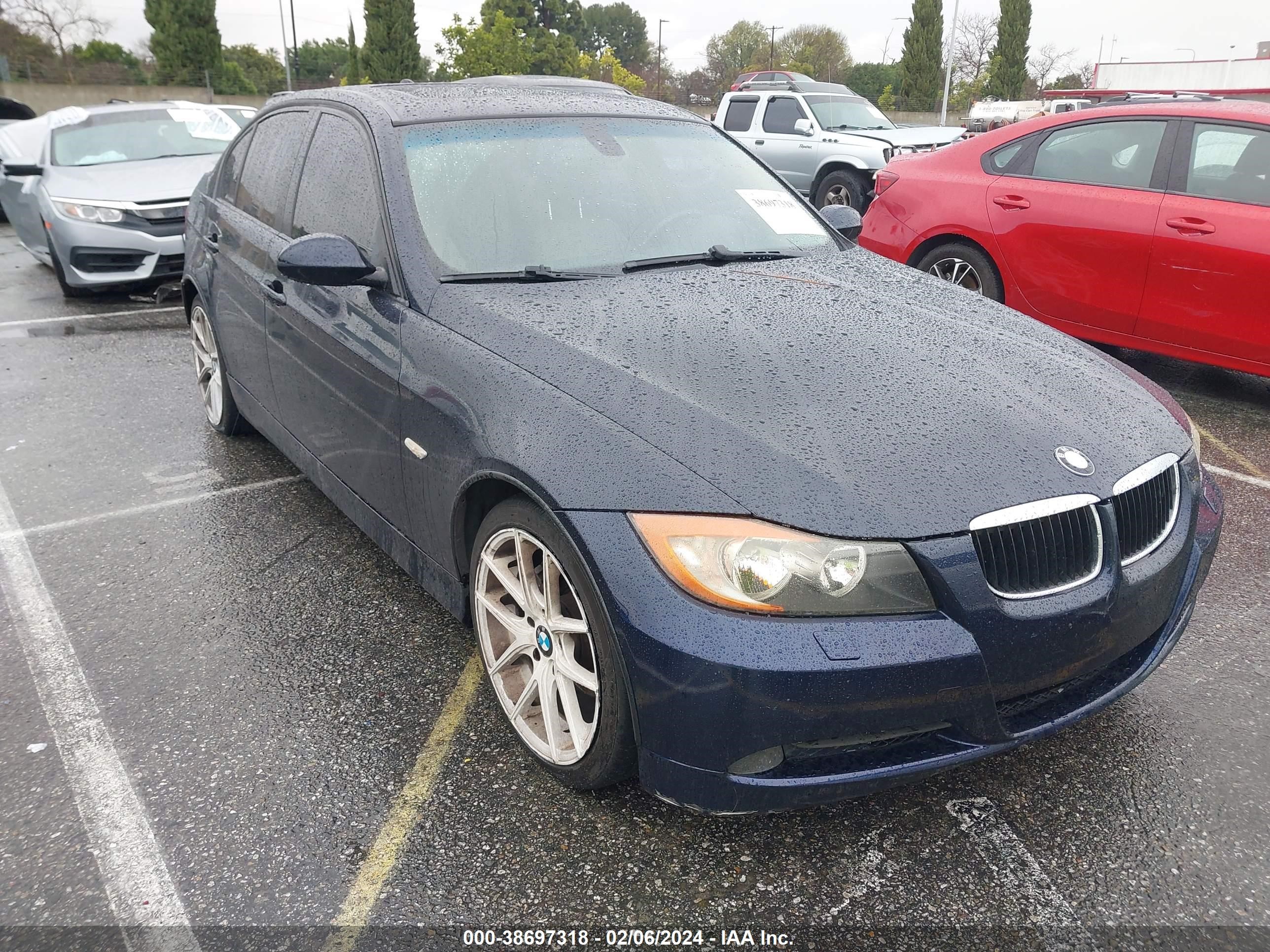 BMW 3ER 2007 wbavc93547kx56399