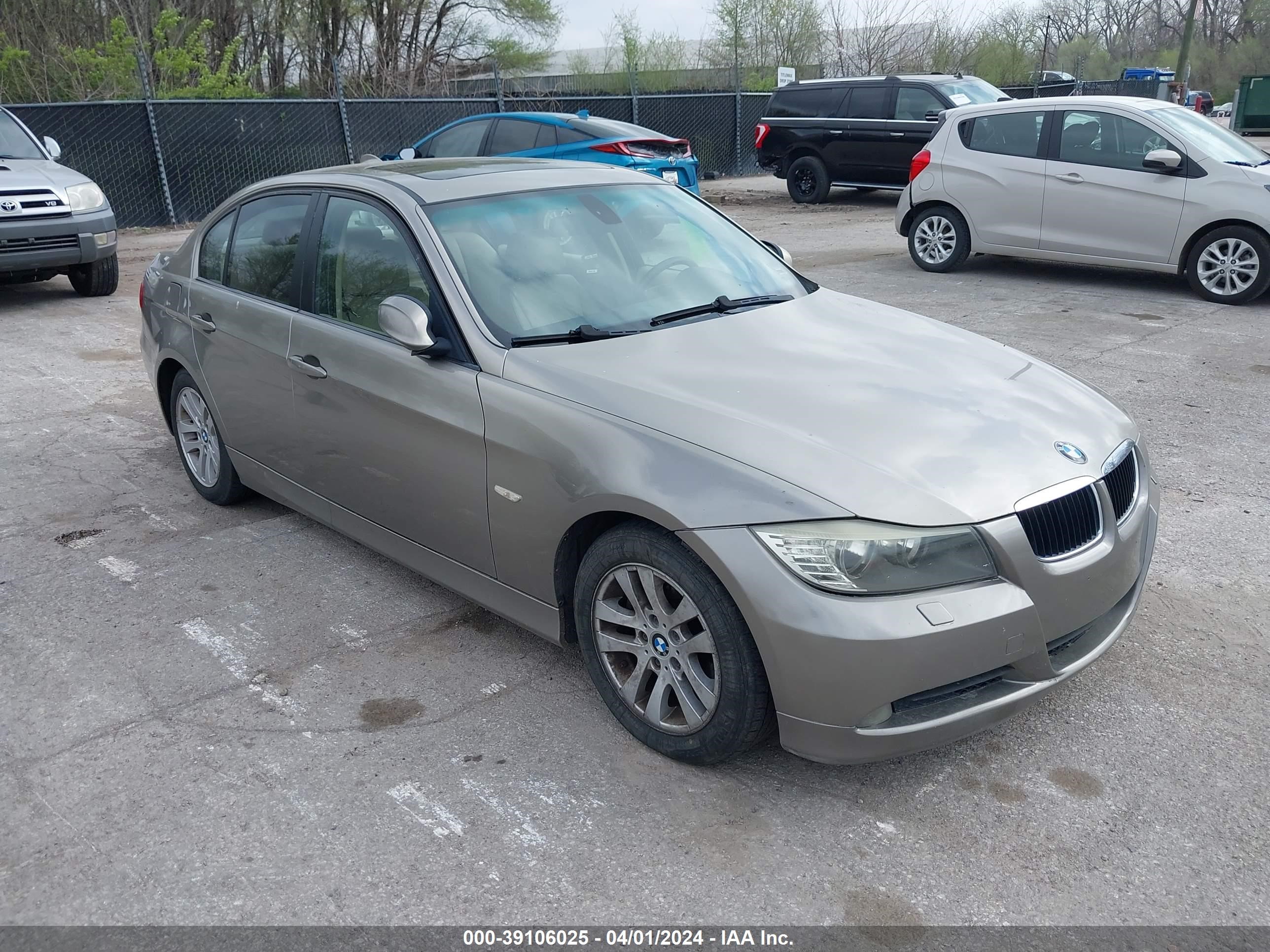 BMW 3ER 2007 wbavc93557k031068