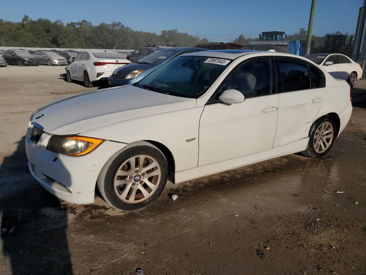 BMW 3ER 2007 wbavc93557kx59327