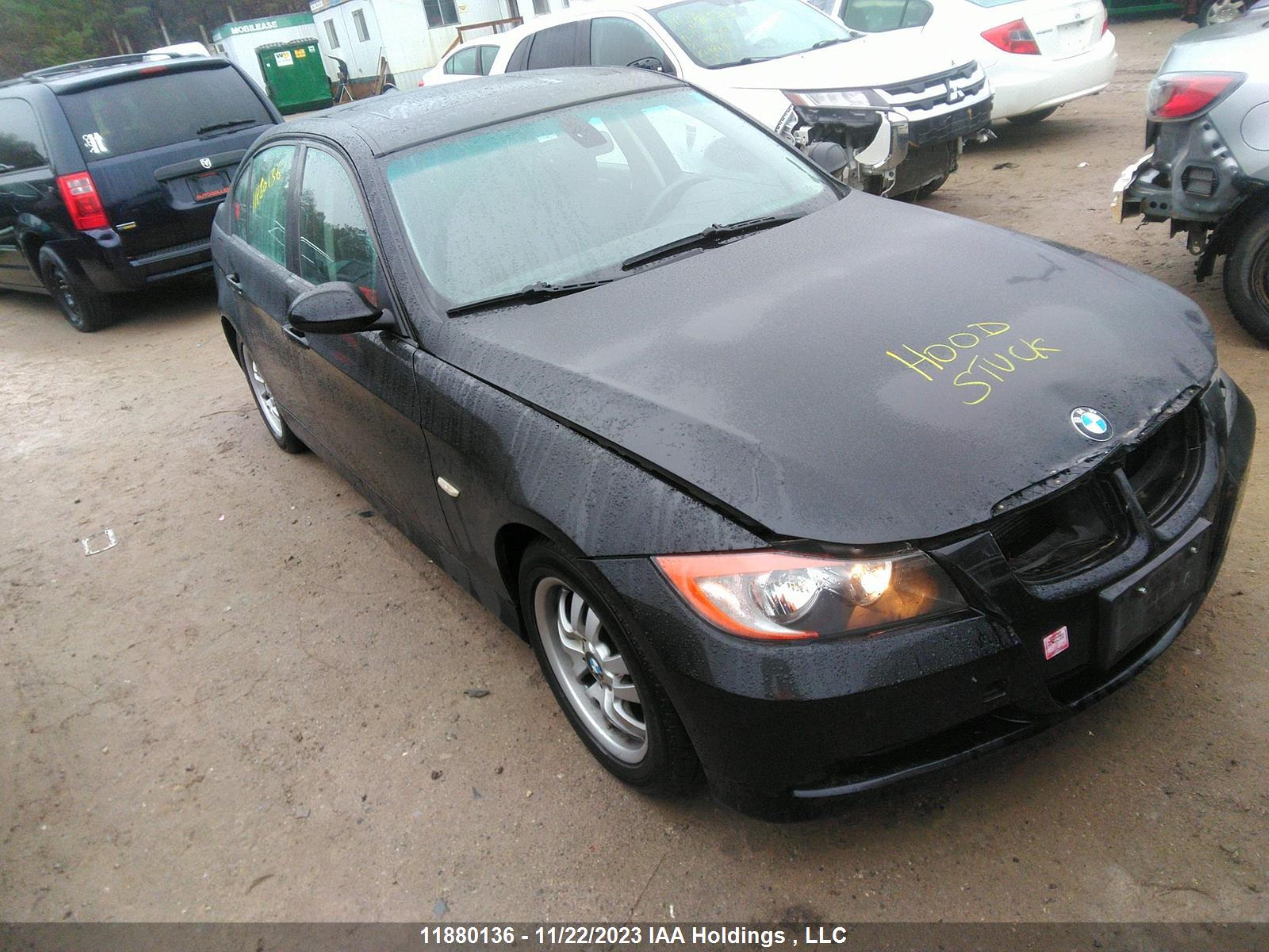 BMW 3ER 2007 wbavh13587kr82254