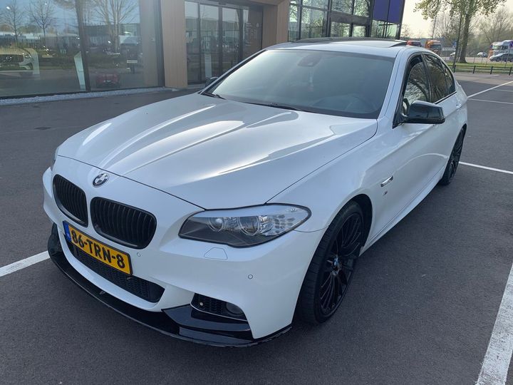 BMW 5-SERIE 2011 wbaxg11000dw28631