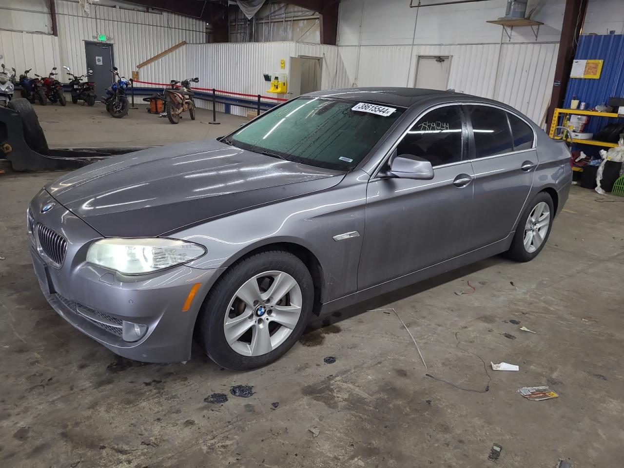 BMW 5ER 2012 wbaxh5c50cdw11622