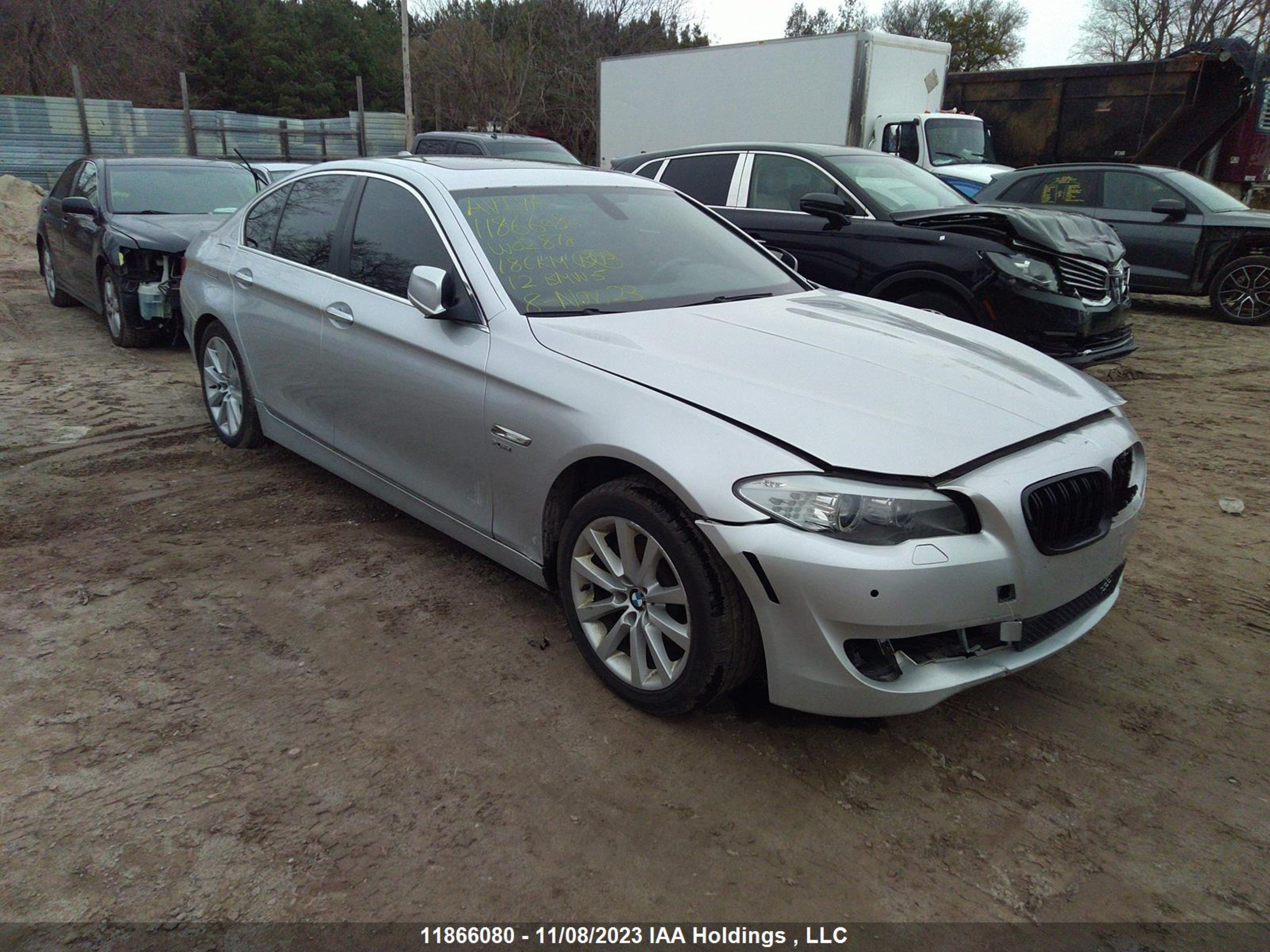 BMW 5ER 2012 wbaxh5c51cdw02878