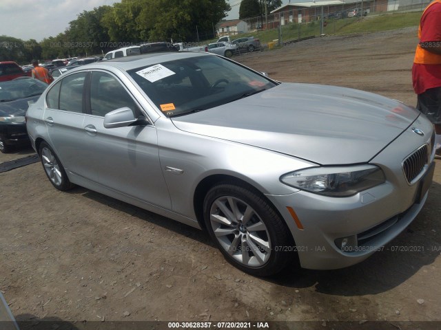 BMW 5 2013 wbaxh5c52dd107929