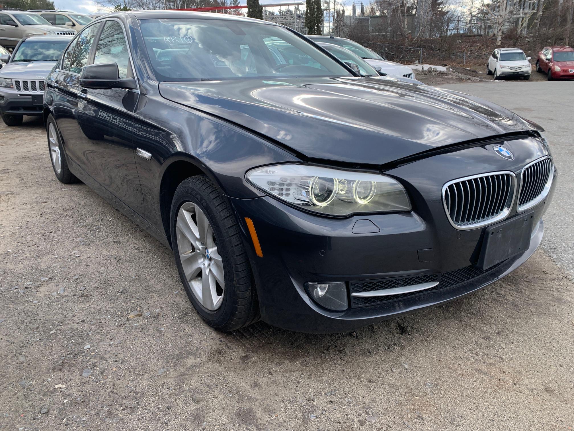 BMW 528 XI 2013 wbaxh5c52ddw15284