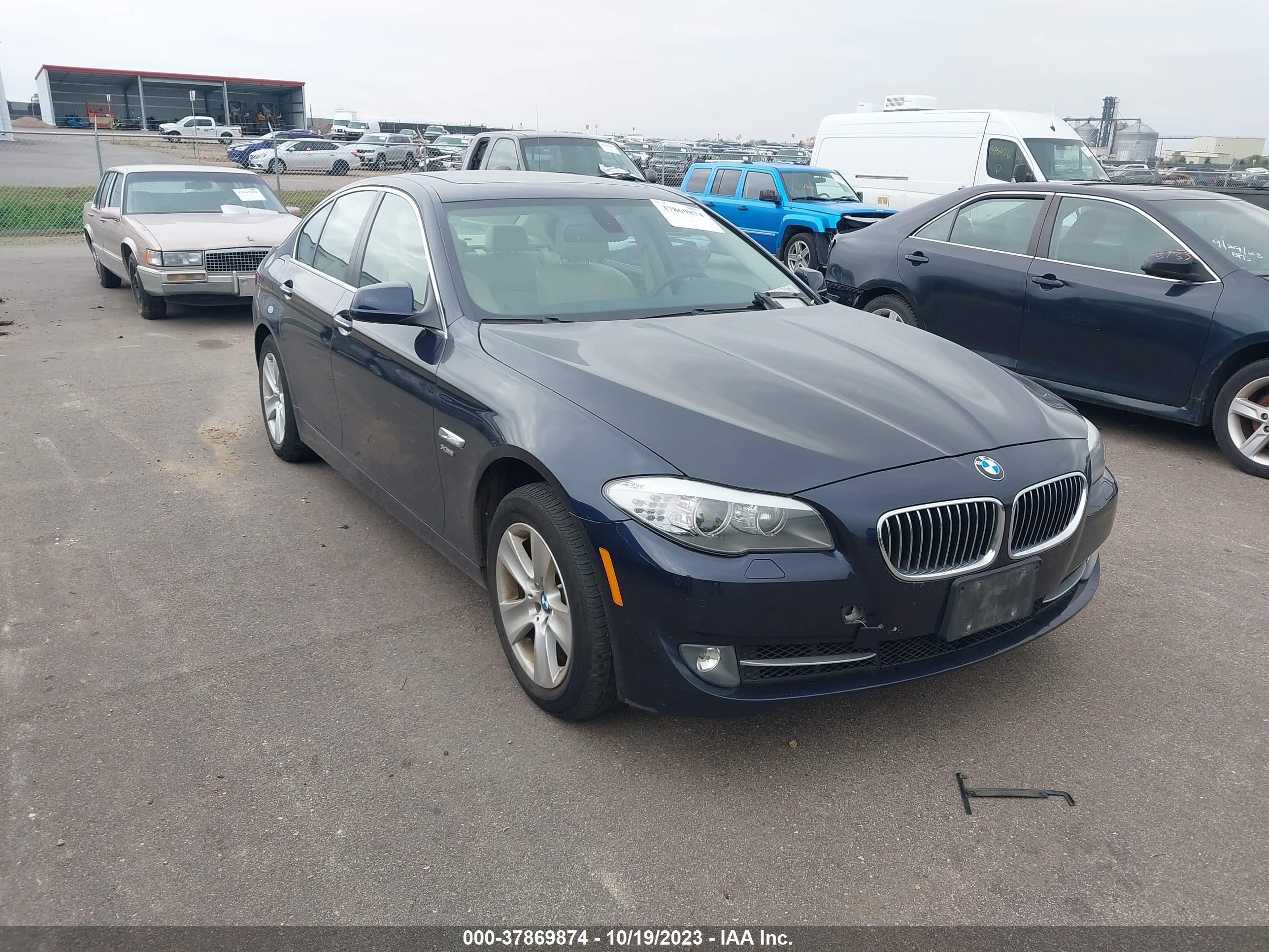 BMW 5ER 2012 wbaxh5c53cdw07483