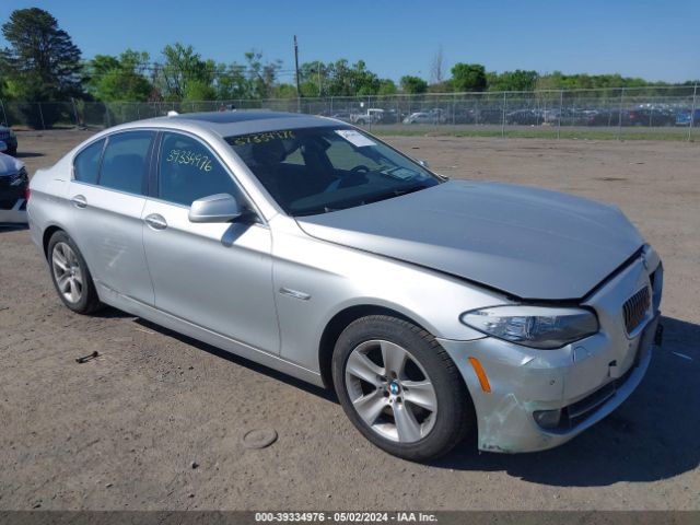 BMW 528I 2013 wbaxh5c53dd110239