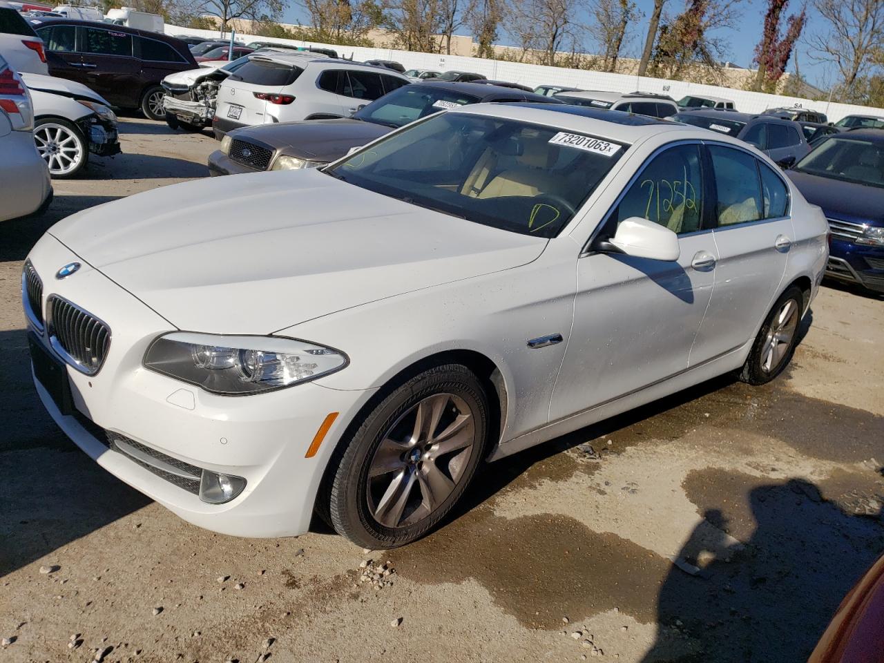 BMW 5ER 2013 wbaxh5c55dd113871