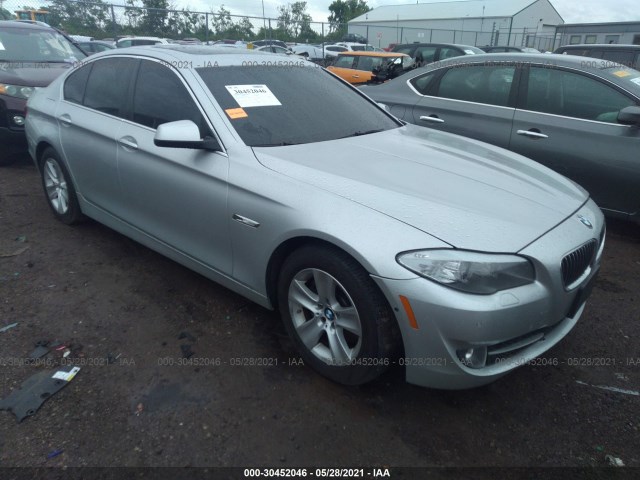 BMW 5 2013 wbaxh5c56dd111109