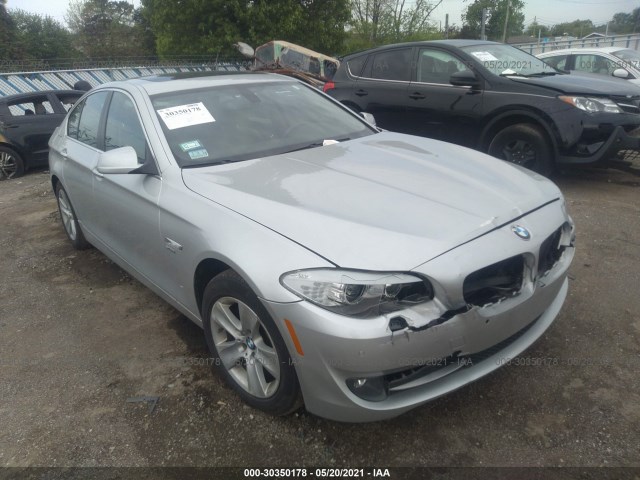 BMW 5 2012 wbaxh5c5xcdw04371