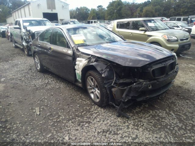 BMW 5 2012 wbaxh5c5xcdw08601