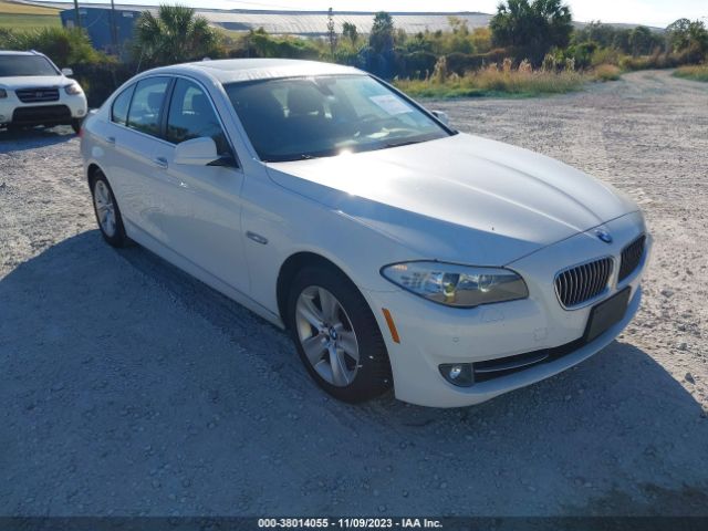 BMW 528I 2013 wbaxh5c5xdd114028