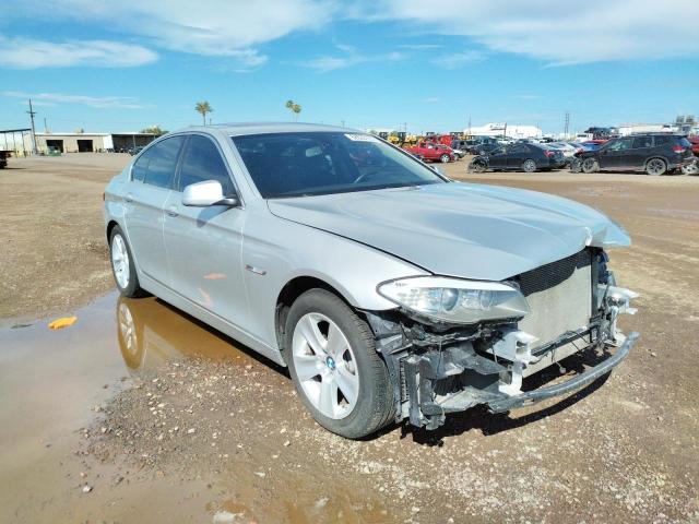 BMW 528 XI 2013 wbaxh5c5xddw14934