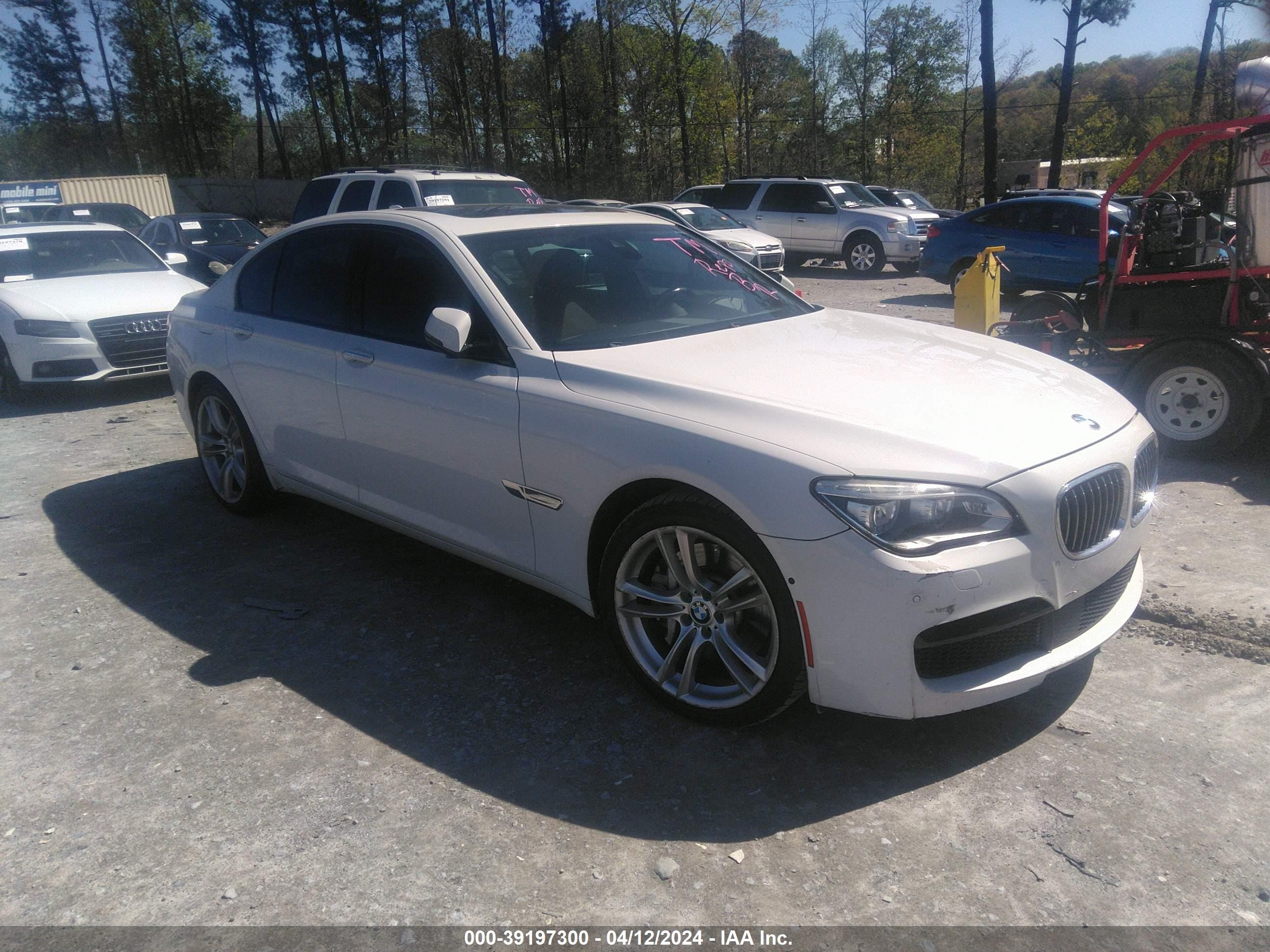 BMW 7ER 2014 wbaya8c50ed825314