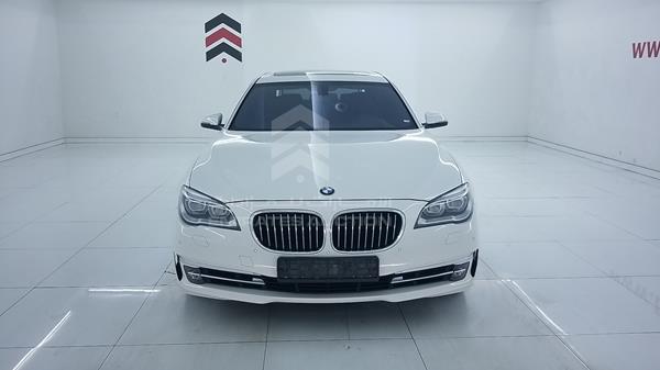 BMW 740 2014 wbaye4102edz65384