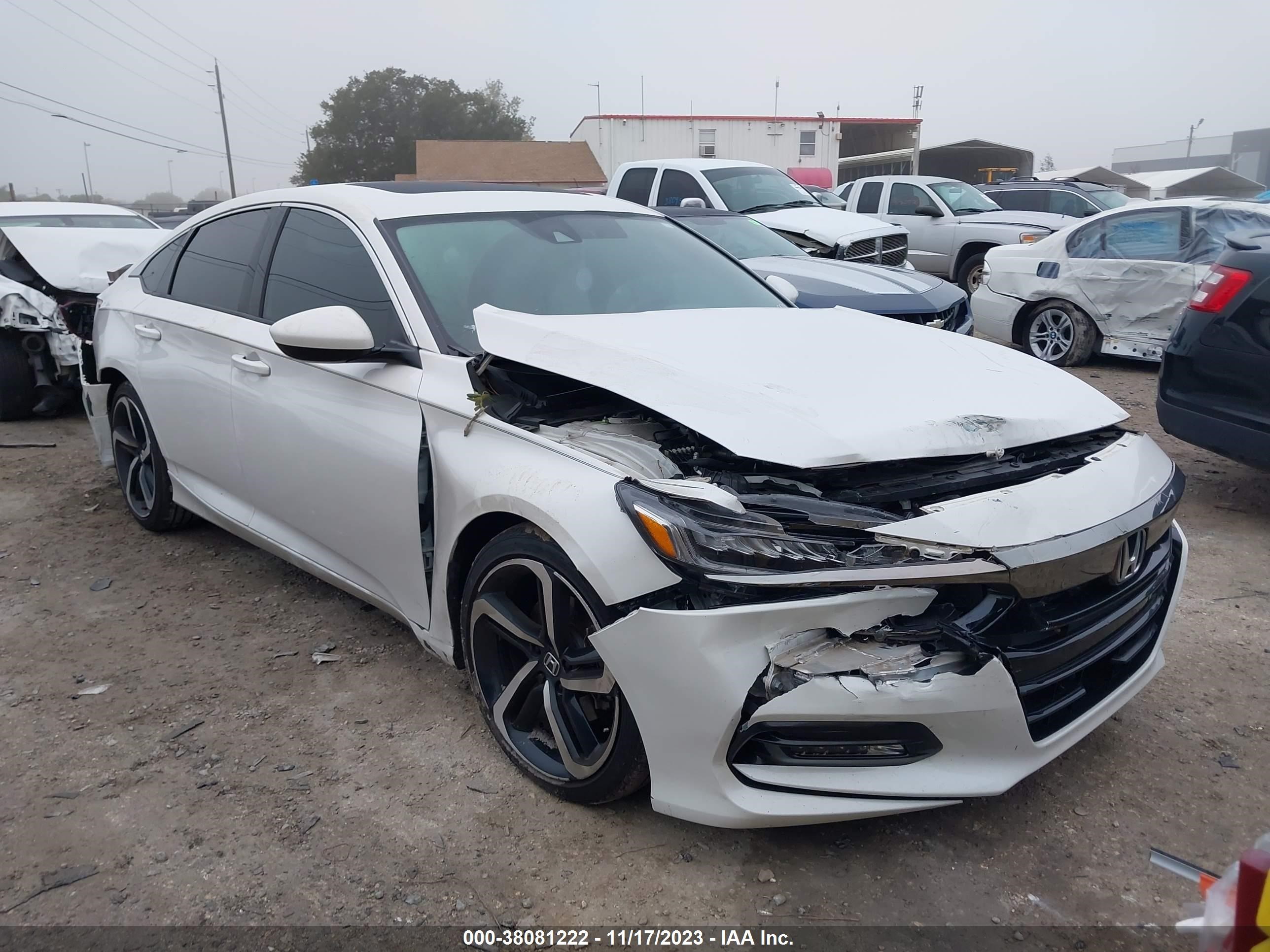 HONDA ACCORD 2018 wbs33ay04mfl28550