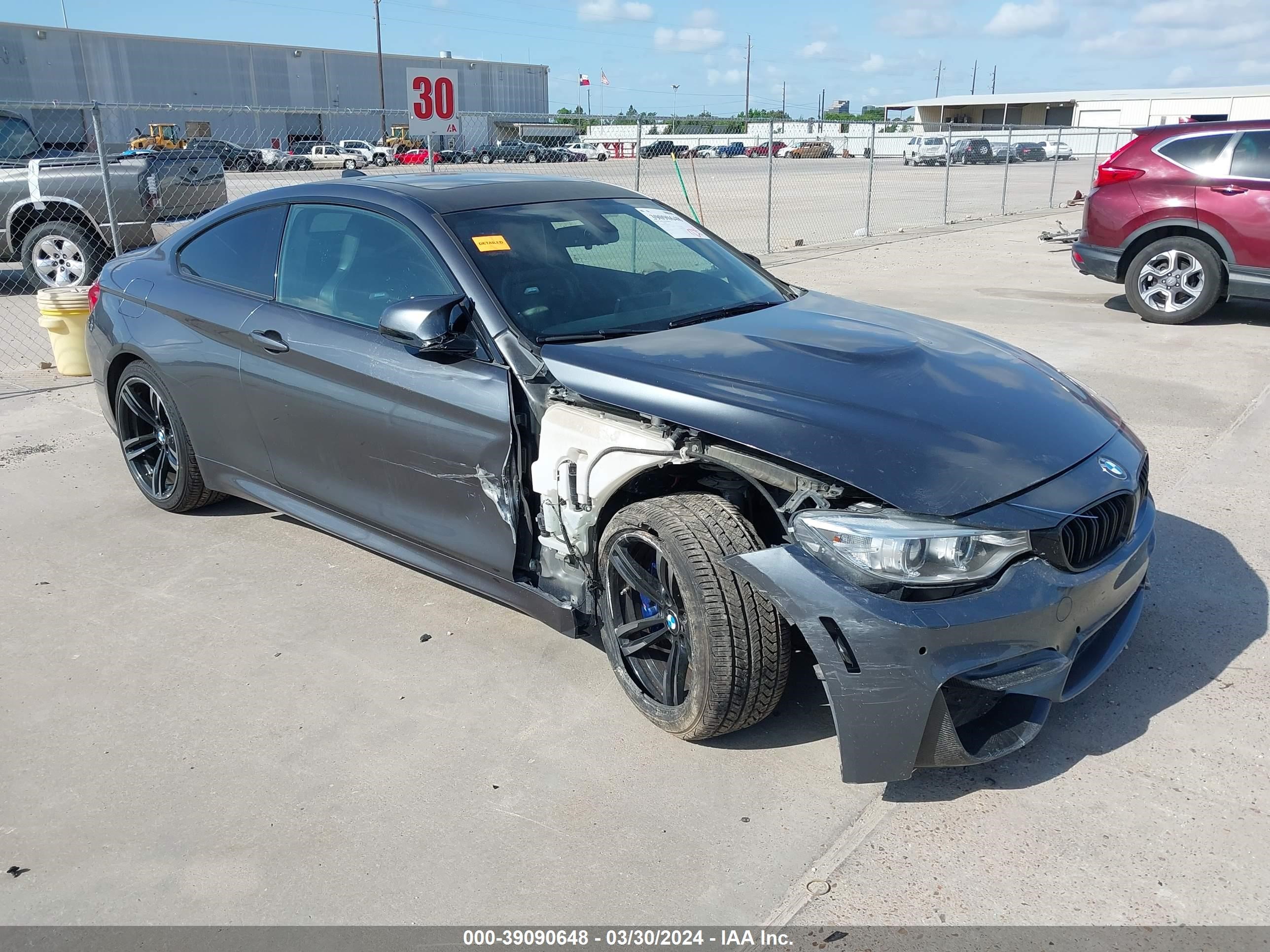 BMW M4 2016 wbs3r9c51gk336472