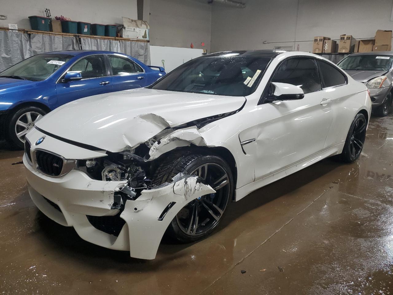 BMW M4 2016 wbs3r9c56gk338752