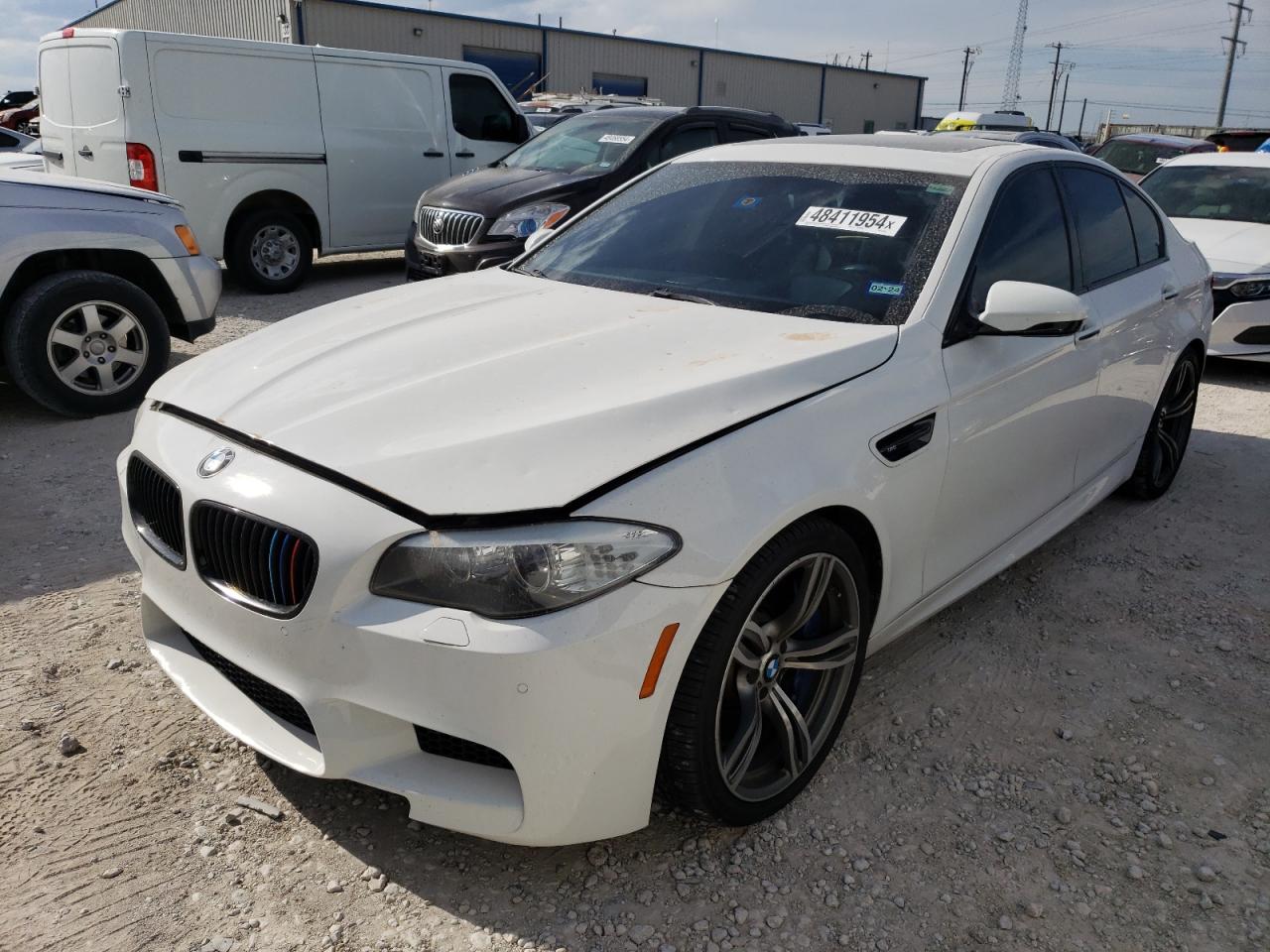 BMW M5 2013 wbsfv9c53dd095832