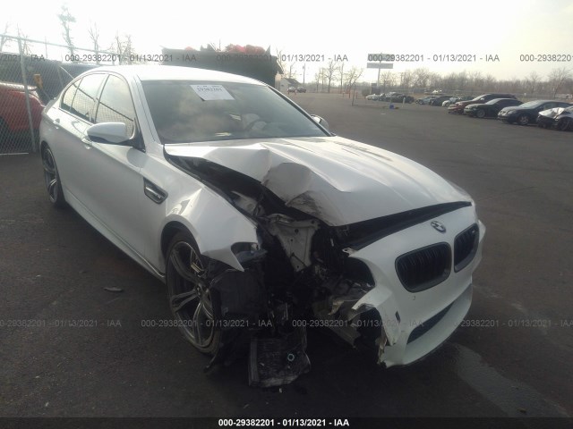 BMW M5 2014 wbsfv9c55ed097616