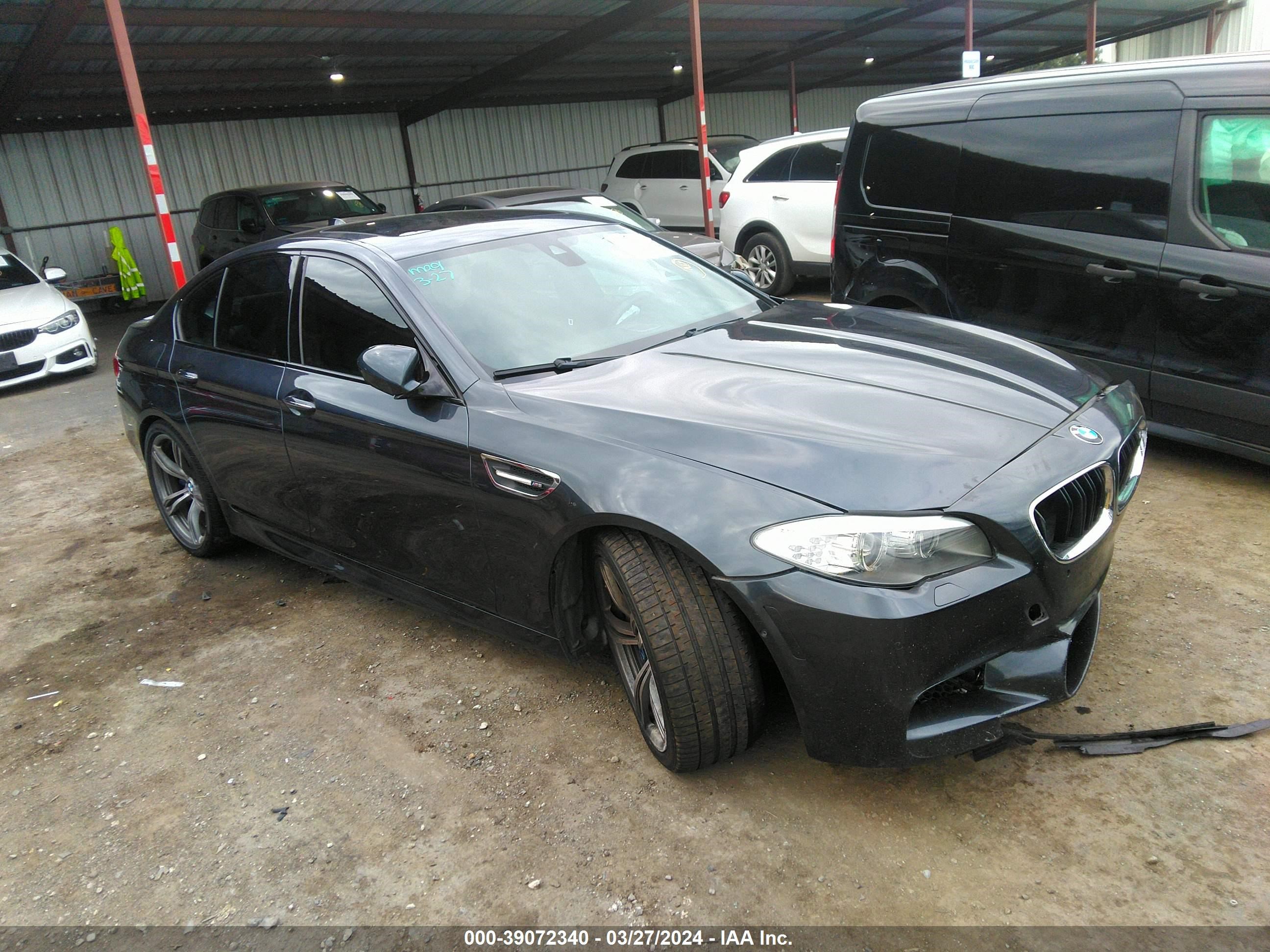 BMW M5 2013 wbsfv9c56dd097140